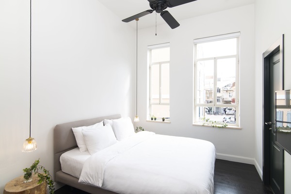 Habitación clásica doble, vistas a la ciudad | 5 dormitorios, ropa de cama de alta calidad, decoración individual