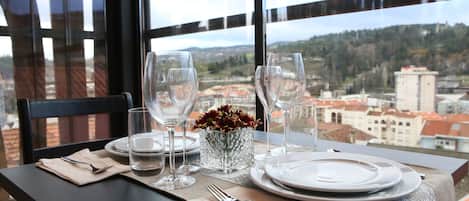 Lunch and dinner served, Spanish cuisine