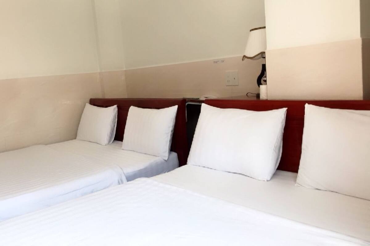 Standaard Twin kamer | Een minibar, verduisterende gordijnen, gratis wifi, beddengoed