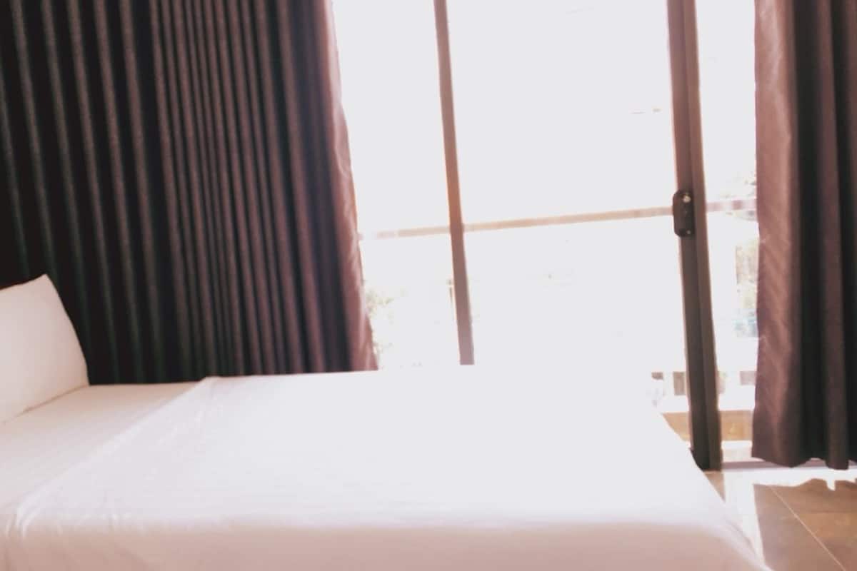 VIP Balcony Room