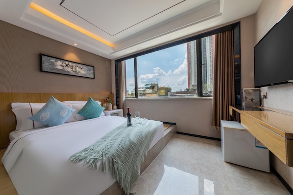 Bureau, rideaux occultants, lits pliants/supplémentaires, Wi-Fi gratuit