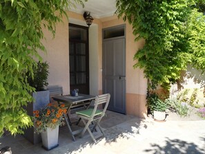 Room | Terrace/patio
