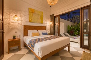 Villa, 2 Yatak Odası | 2 yatak odası, odada kasa, ayrı ayrı döşenmiş, masa 