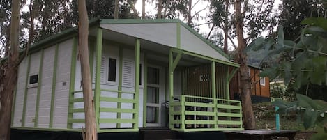 Chalet, plusieurs lits, non-fumeurs | Terrasse/Patio