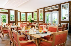 Restaurant - Strandhotel Buckow Resort & SPA (Buckow)
