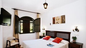Family Quadruple Room - Hotel La Codorniz (Tarifa)