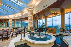 Daily buffet breakfast (CNY 88 per person) - Zhangjiajie Country Garden Phoenix Suites Hotel (Zhangjiajie)