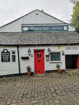 Shears Inn