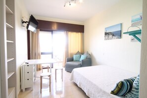 Studio, Balkon | Bügeleisen/Bügelbrett, kostenloses WLAN