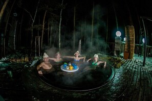 Sauna, bain à remous, hammam