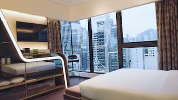 In-room safe, desk, soundproofing, free WiFi