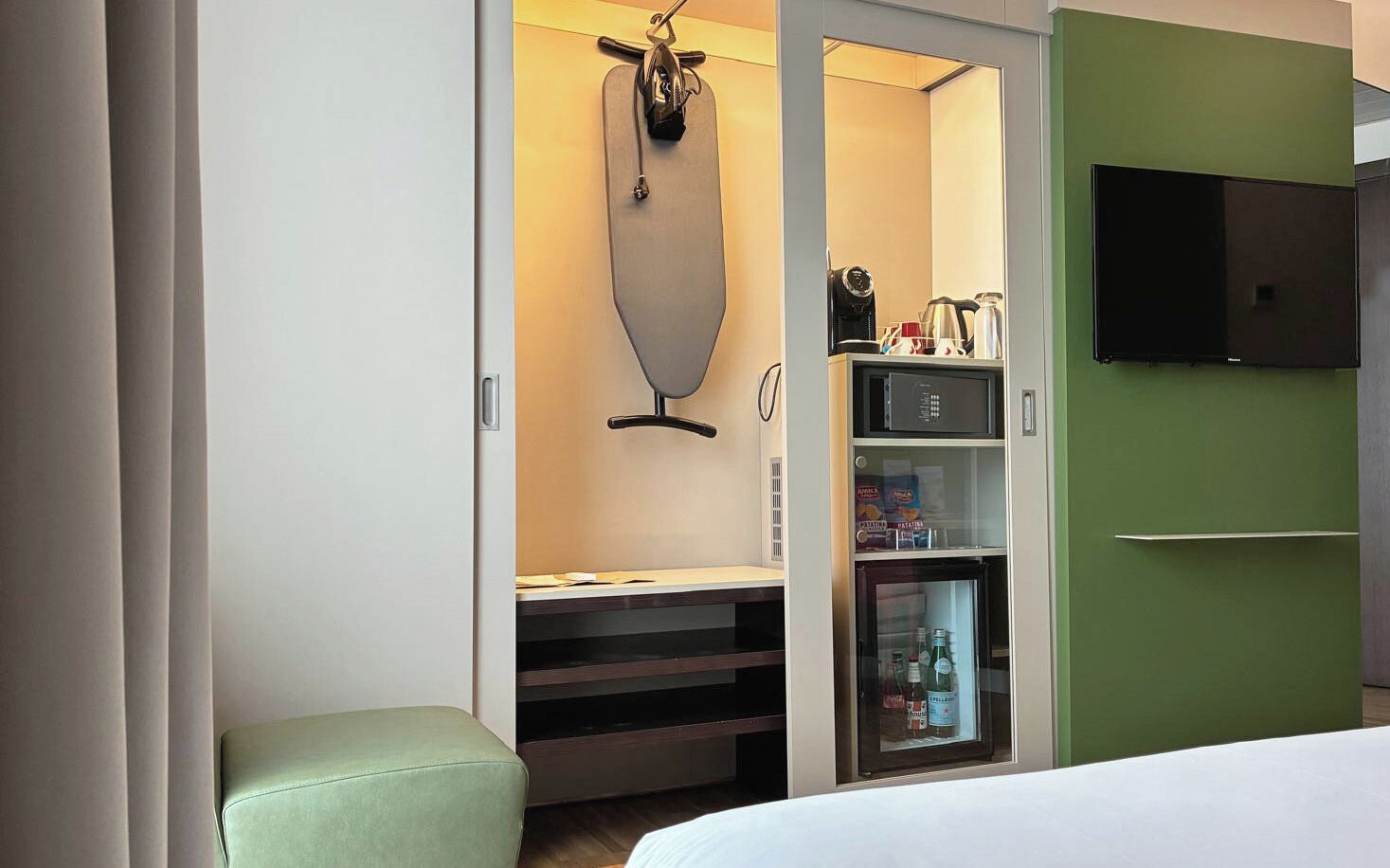 Comfort Double Room, Pool View | In-room safe, desk, blackout drapes, soundproofing