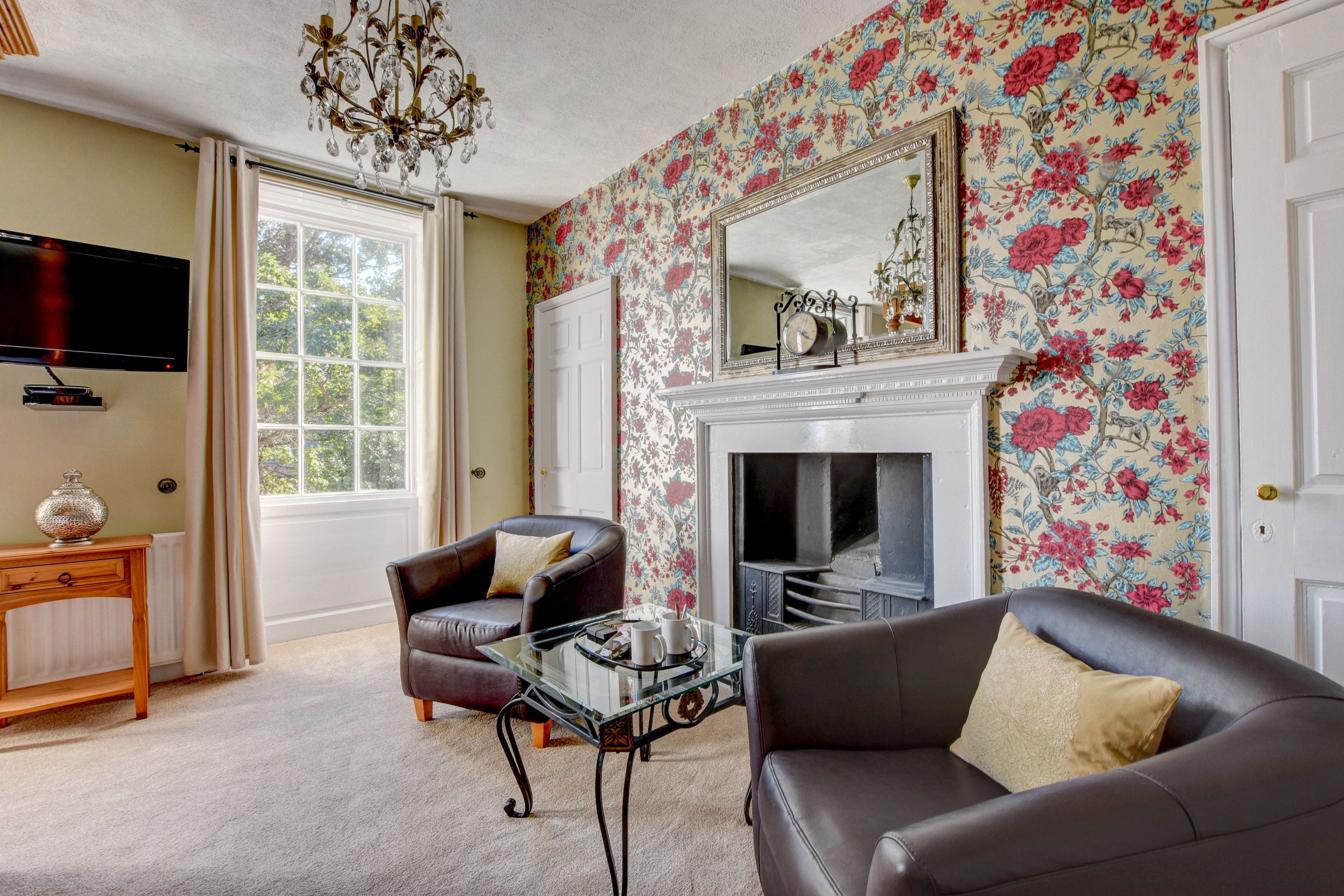 Resolution Room (Four Poster Bed) | In-room safe, individually decorated, individually furnished, free WiFi