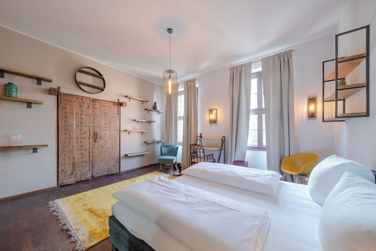Deluxe-Apartment | 2 Schlafzimmer, Bügeleisen/Bügelbrett, kostenlose Babybetten