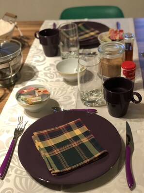 Daily buffet breakfast (EUR 15 per person)