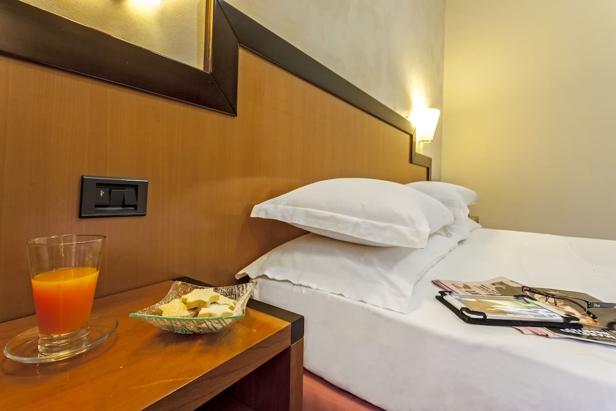 Minibar, blackout drapes, iron/ironing board, free WiFi