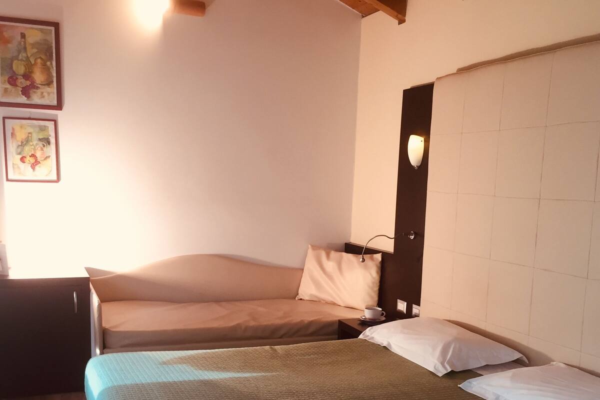 Superior Quadruple Room, Mountain View
