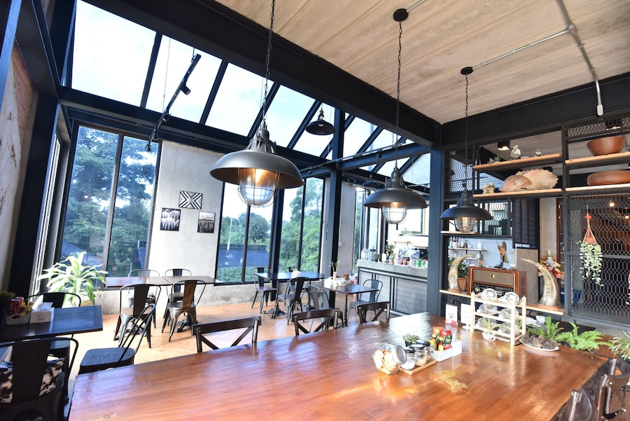 Chartame Boutique Hotel cafe and lounge