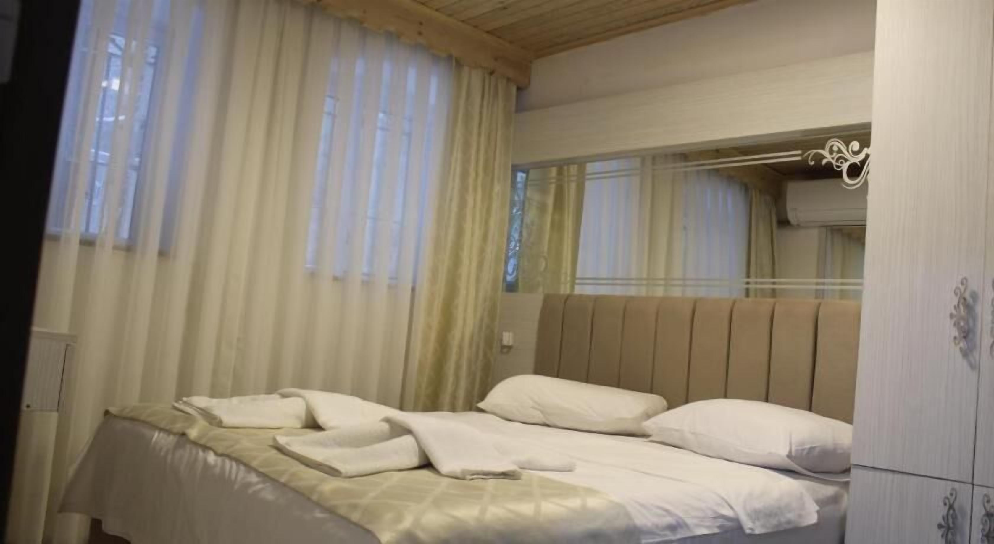 Premium bedding, minibar, in-room safe, blackout curtains