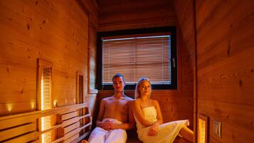 Sauna, Whirlpool, Dampfbad, Körperbehandlungen, Hydrotherapie