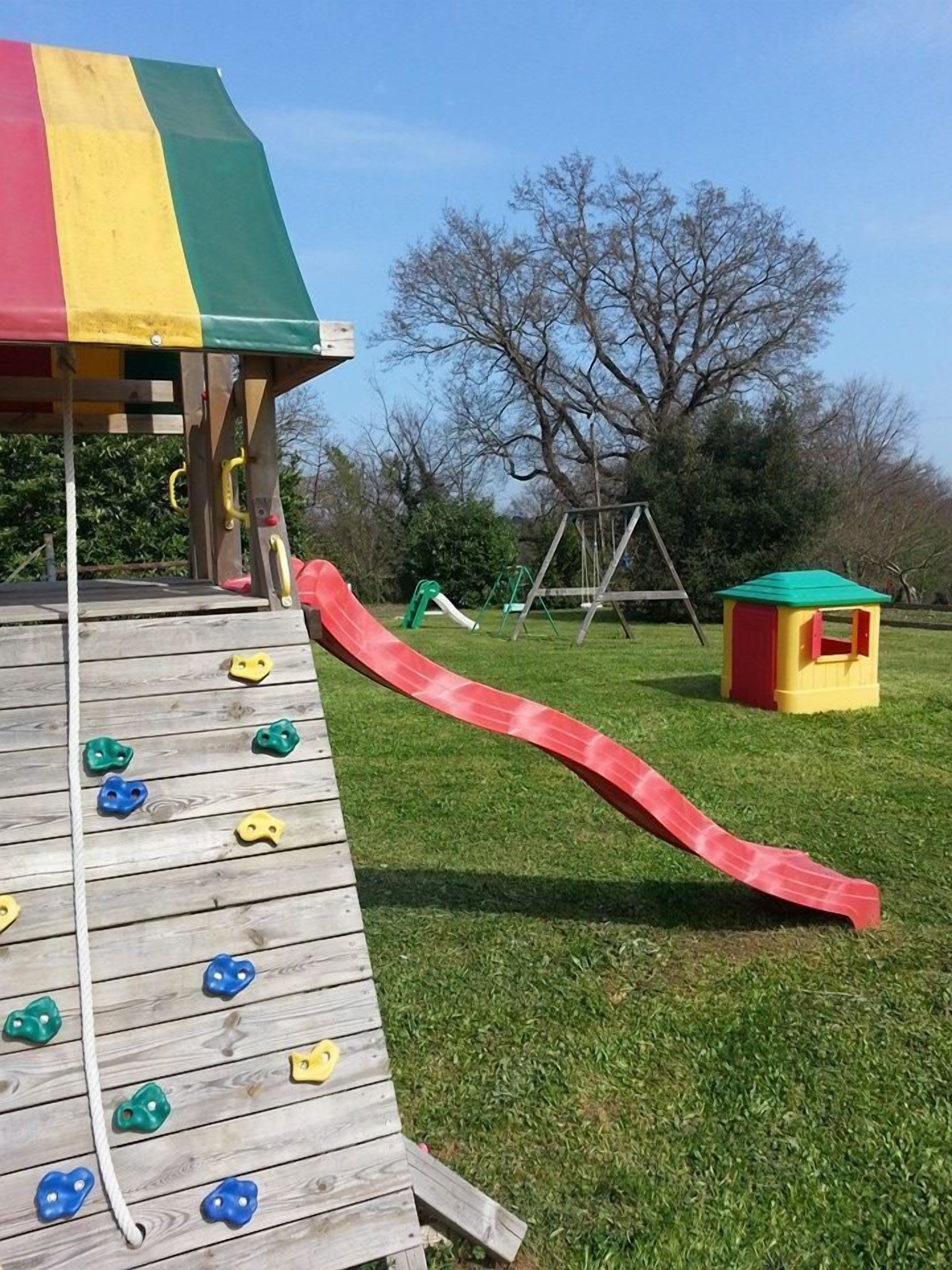 Aire de jeux - extérieure