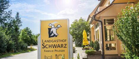 Pintu masuk interior