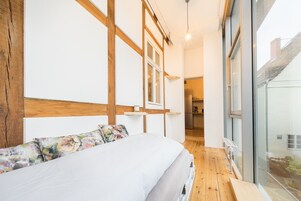 公寓, 2 间卧室 (1. OG rechts) | 特色装修、特色家居、办公桌、熨斗/熨衣板