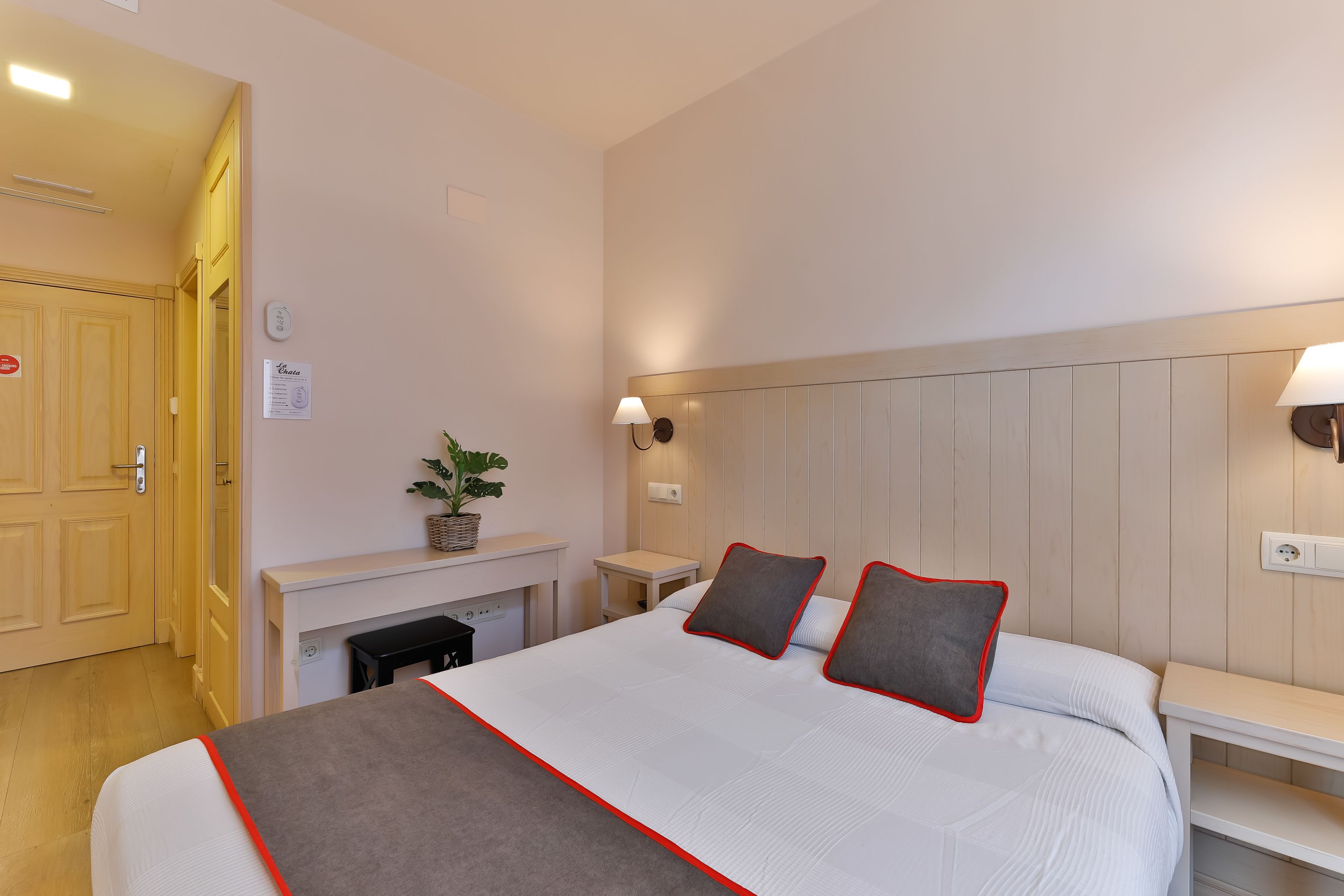 Photo - Hostal La Chata by Vivere Stays