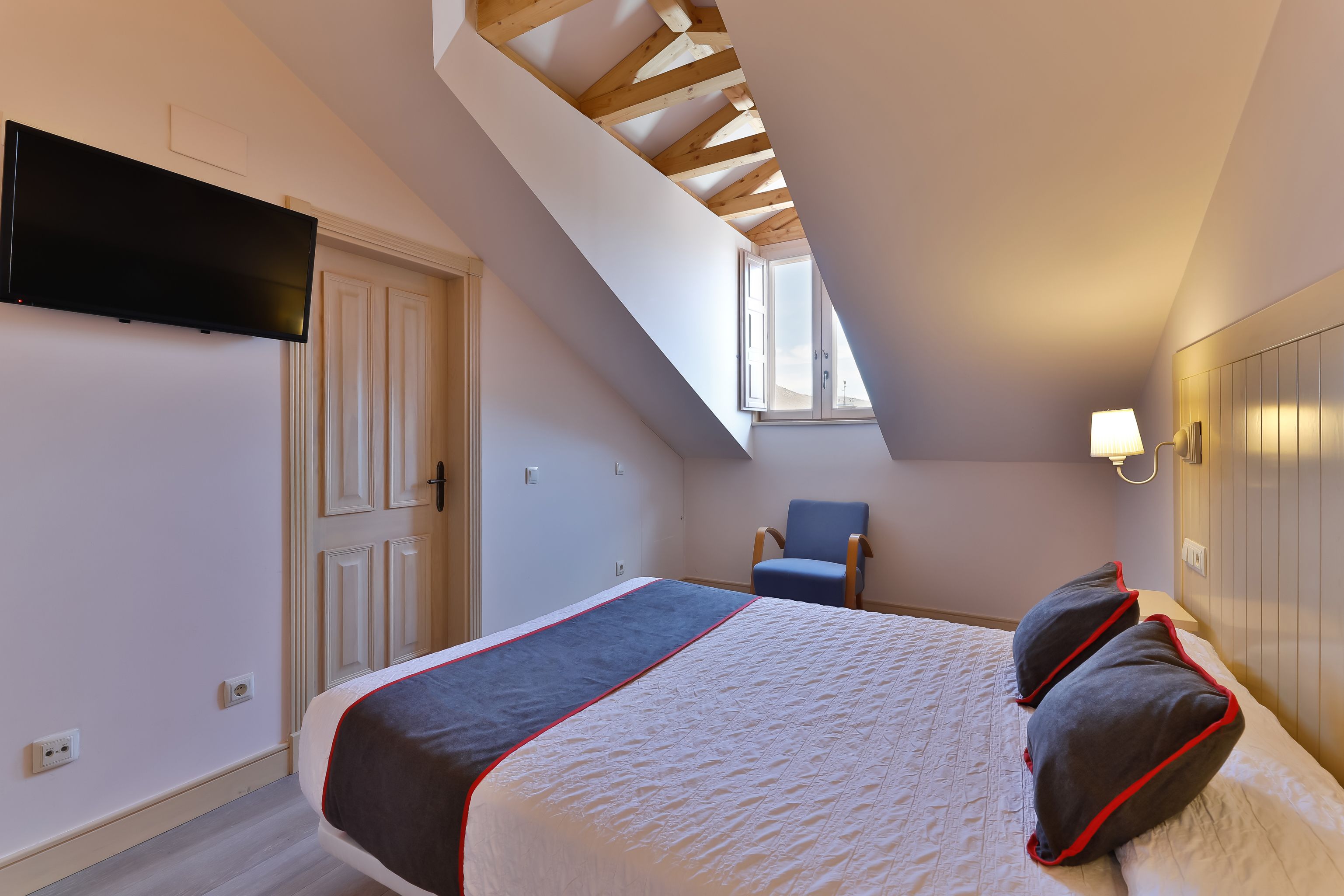 Photo - Hostal La Chata by Vivere Stays