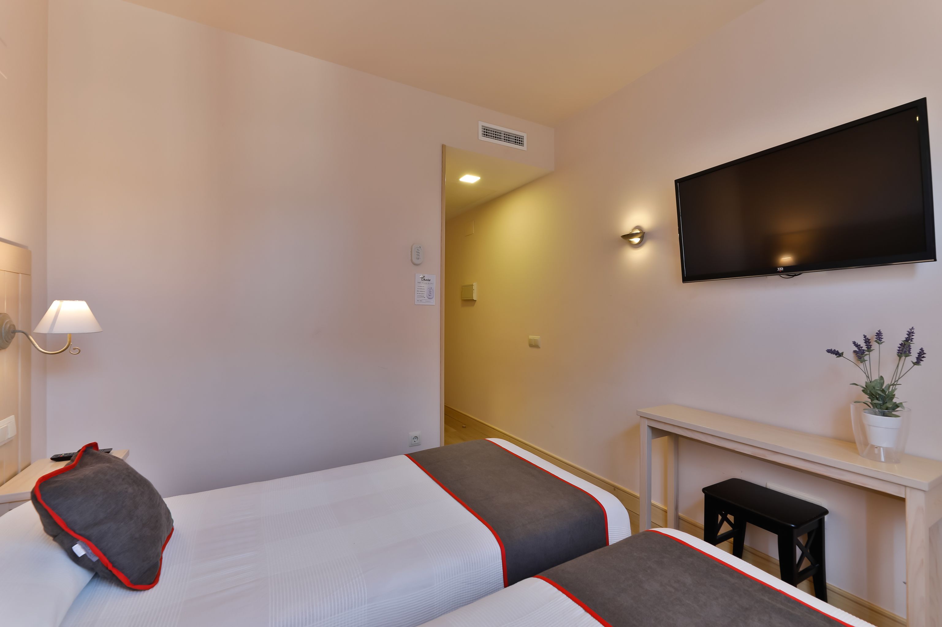 Photo - Hostal La Chata by Vivere Stays