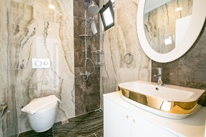 Villa | Bathroom | Shower, hair dryer, towels - Villa Excellence-Hill Villas Kalkan (Kas)