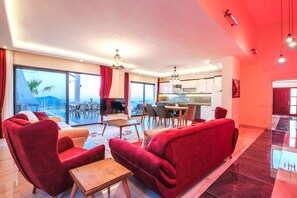 Villa | Living room | LCD TV