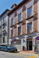 Entrada al alojamiento