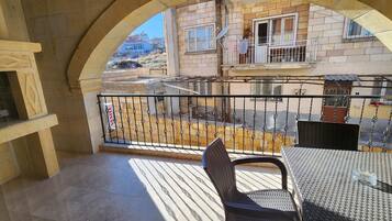 Deluxe Cift Kisilik Oda - Balkonlu | Terrace/patio