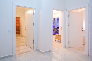 Villa | Wohnbereich | LCD-Fernseher