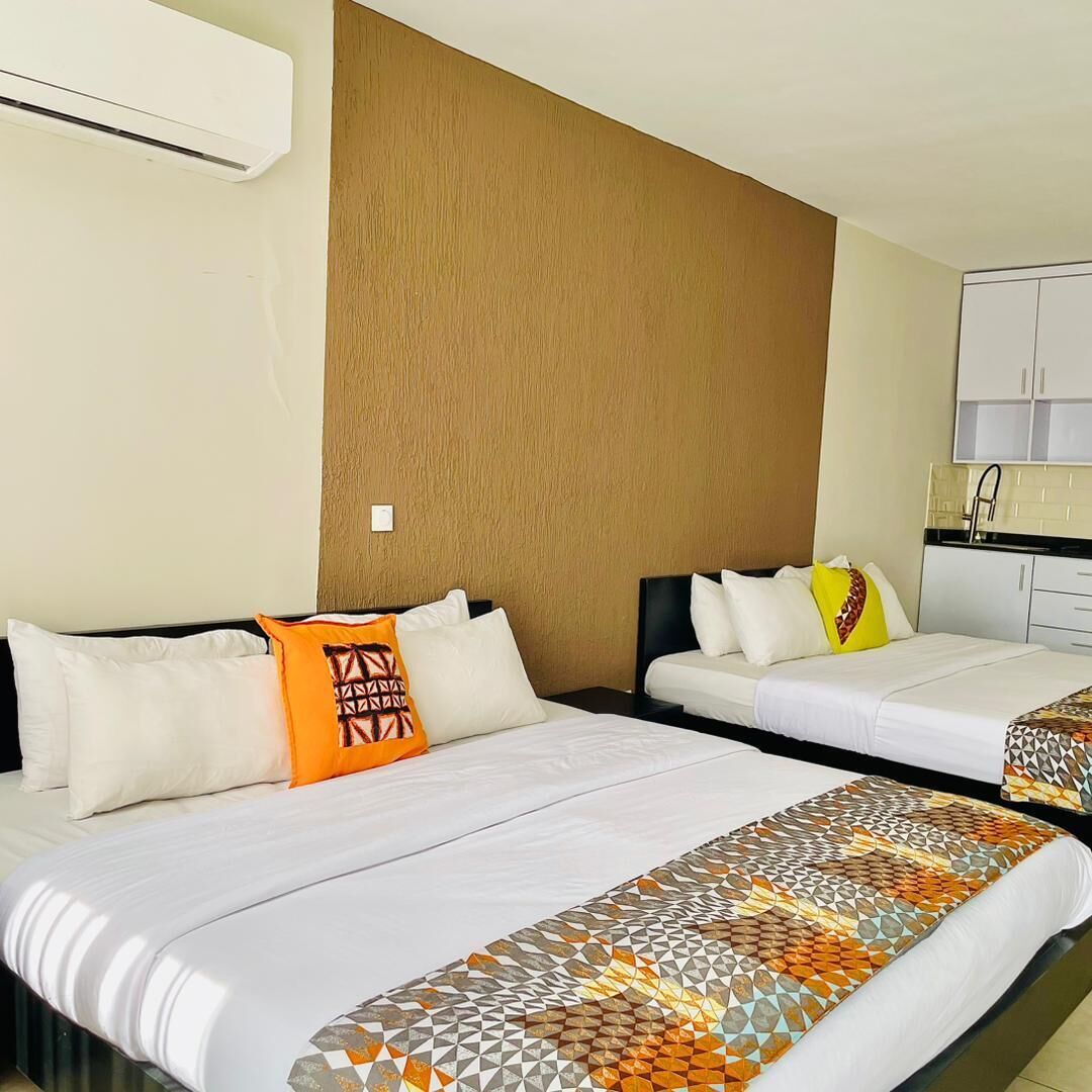 Familienstudio, 2 Queen-Betten | Hochwertige Bettwaren, Select-Comfort-Betten, Zimmersafe