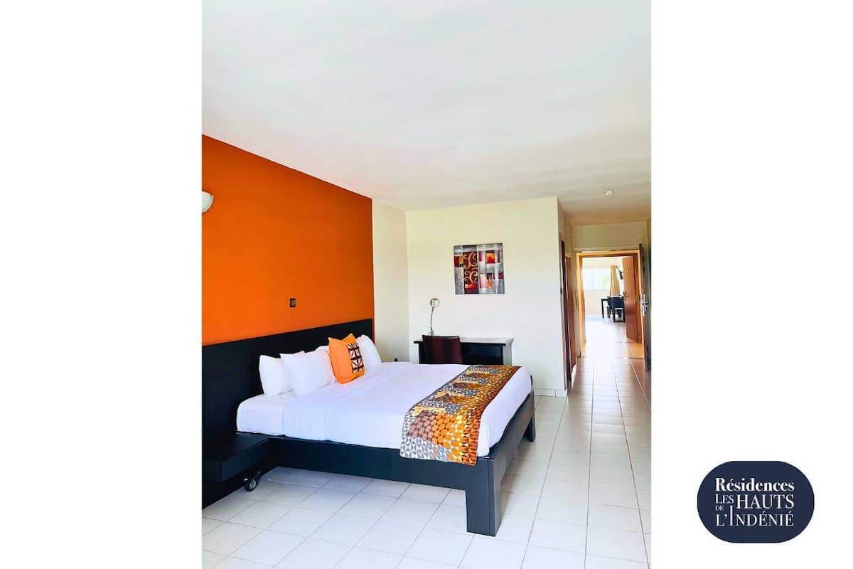 Superior Room, 1 King Bed