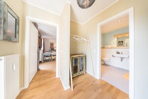 Apartment, 1 Double Bed | Individually decorated, individually furnished, desk, iron/ironing board