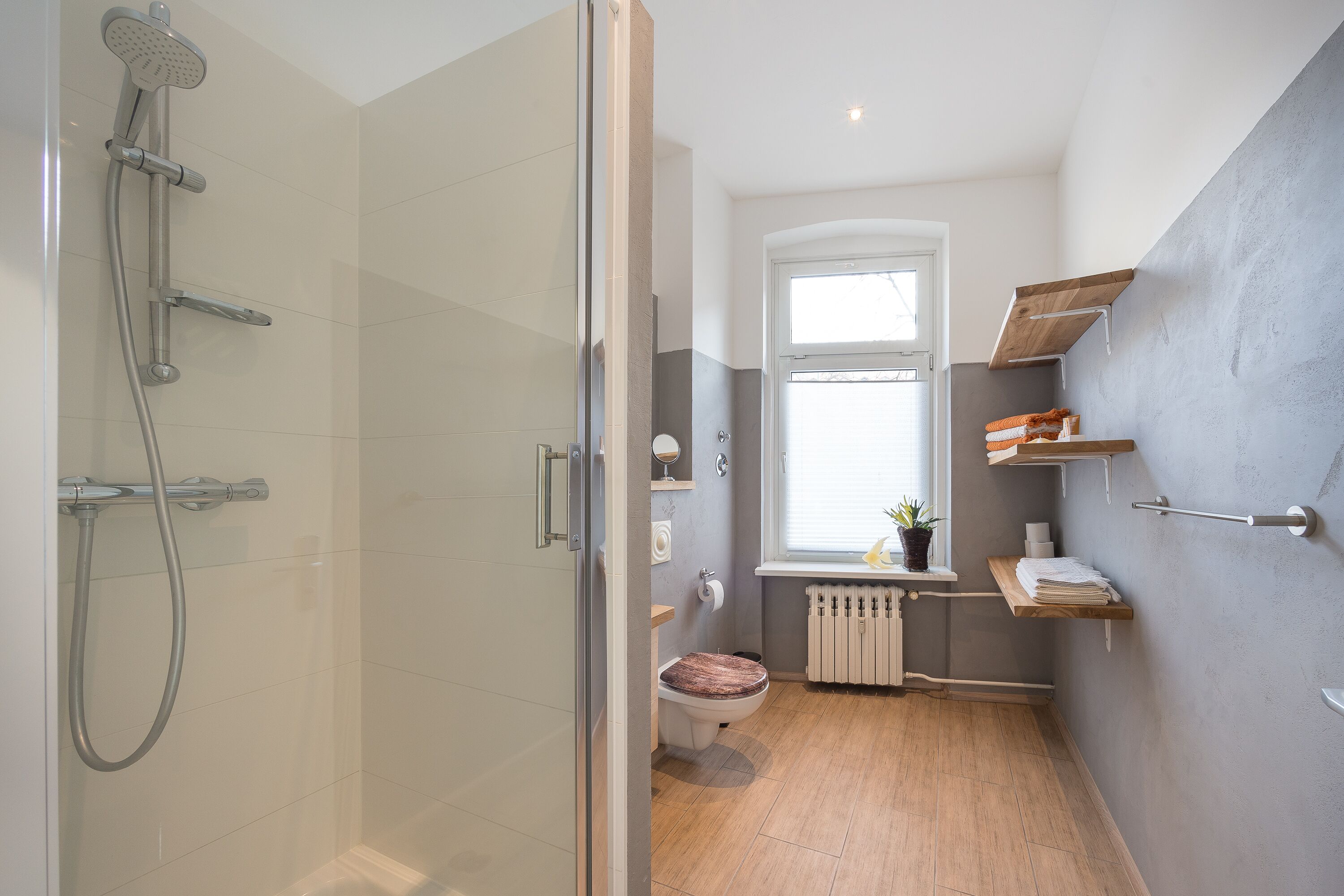 Apartment, 2 Bedrooms | Bathroom | Shower, free toiletries, hair dryer, towels