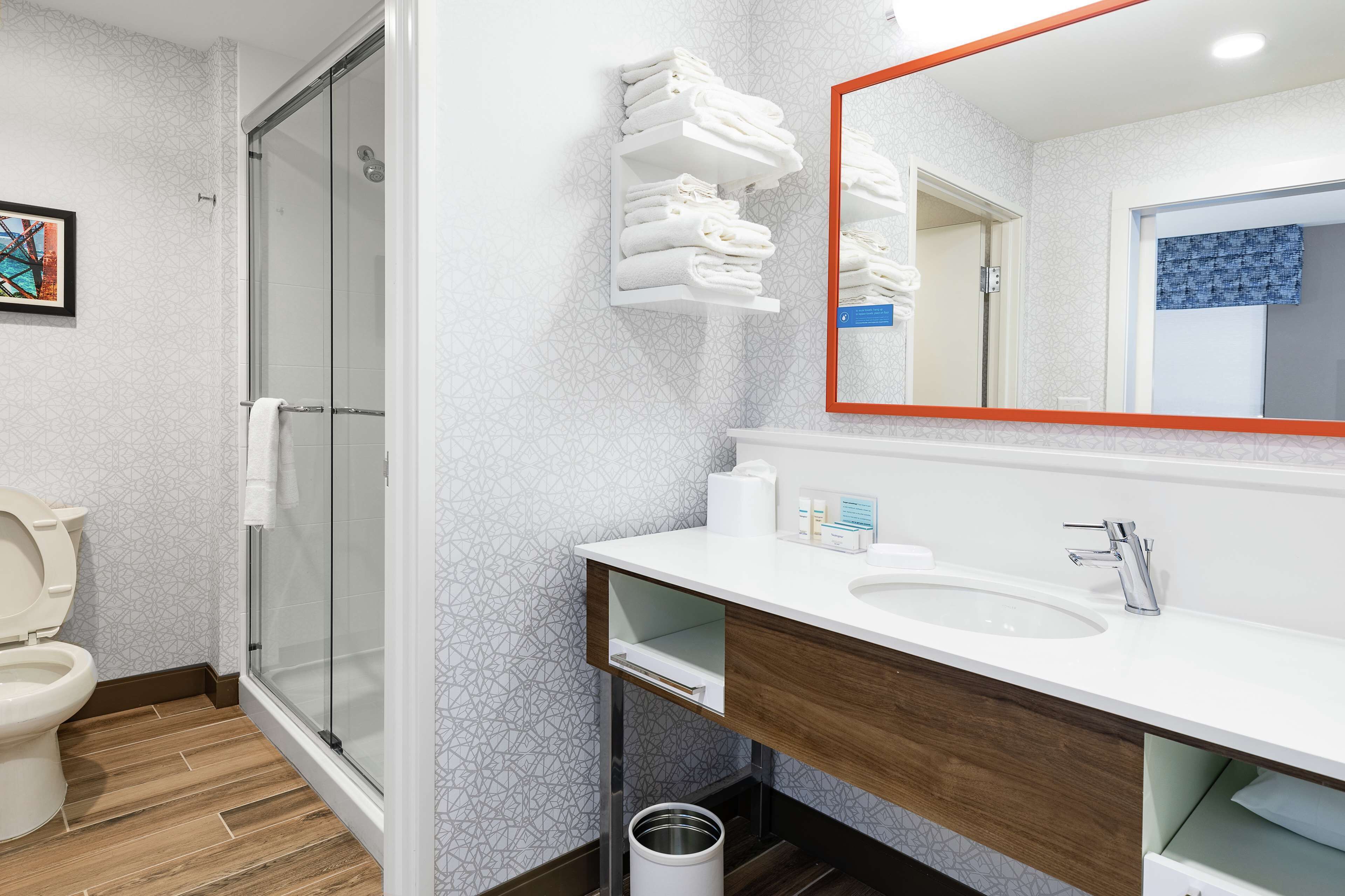 Badkamer met douche