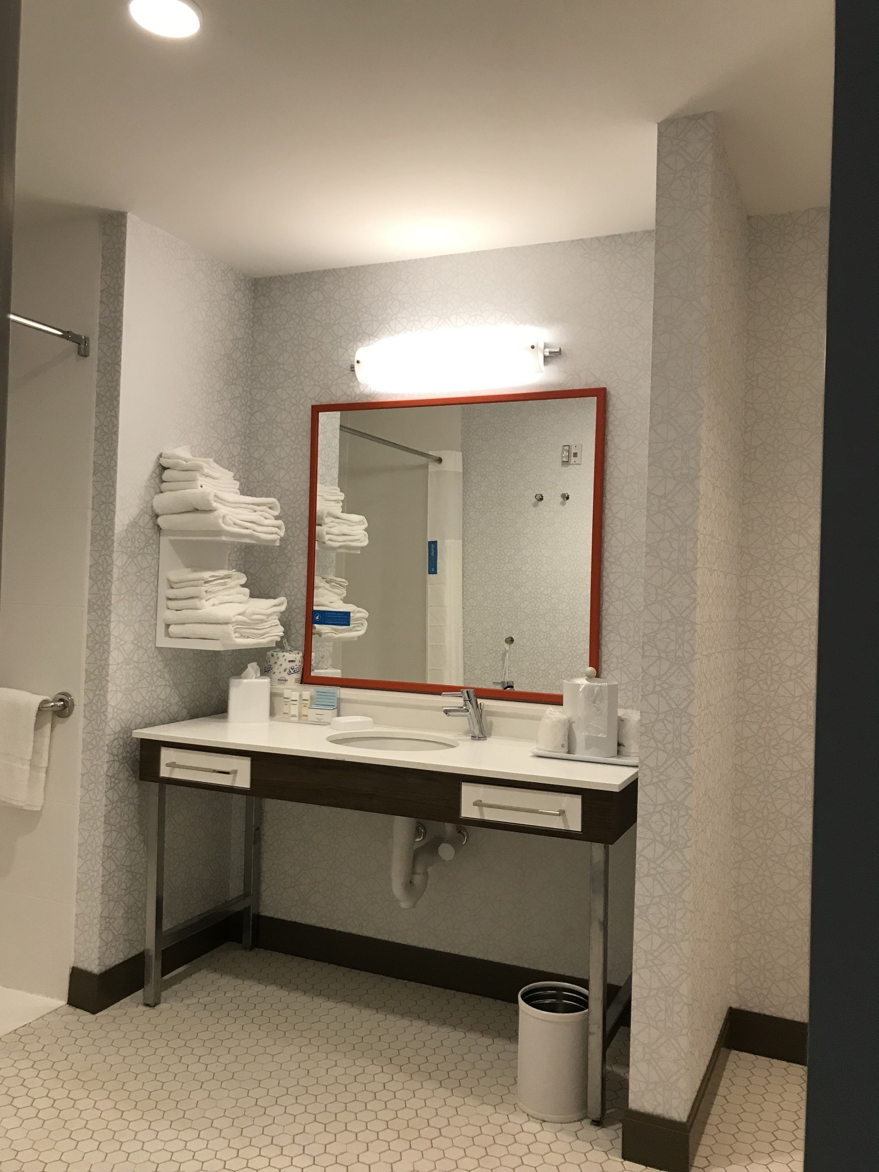 Articles de toilette (gratuits), serviettes fournies
