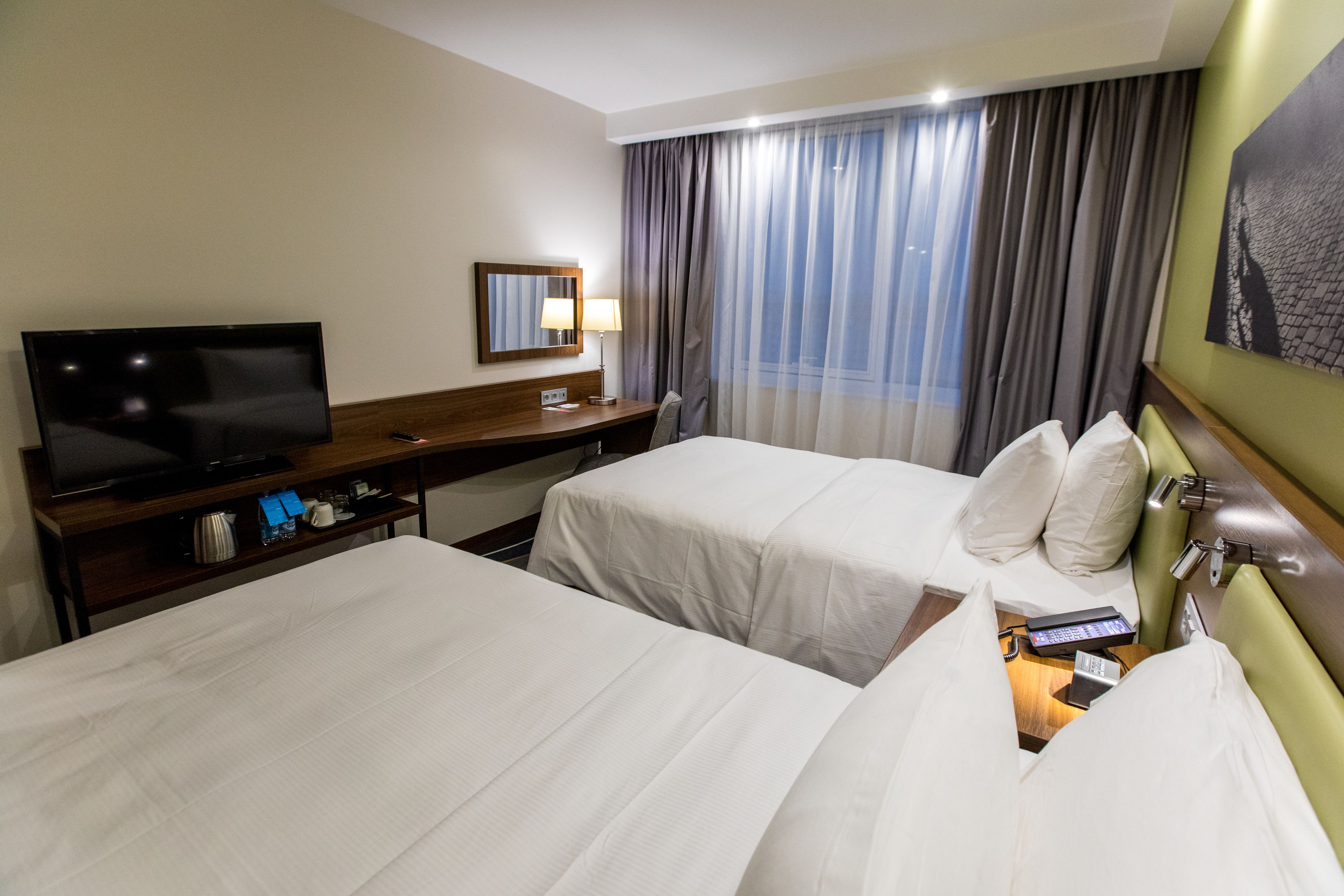 Twin Room, 2 Twin Beds, Non Smoking | In-room safe, desk, blackout drapes, soundproofing