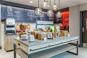 Petit déjeuner buffet compris tous les jours