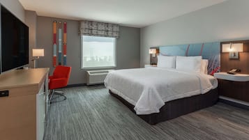 Room, 1 King Bed, Accessible, Refrigerator & Microwave (Roll-In Shower)
