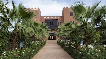 Fachada del alojamiento