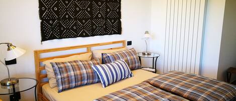 Down duvets, individually furnished, free cots/infant beds, free WiFi