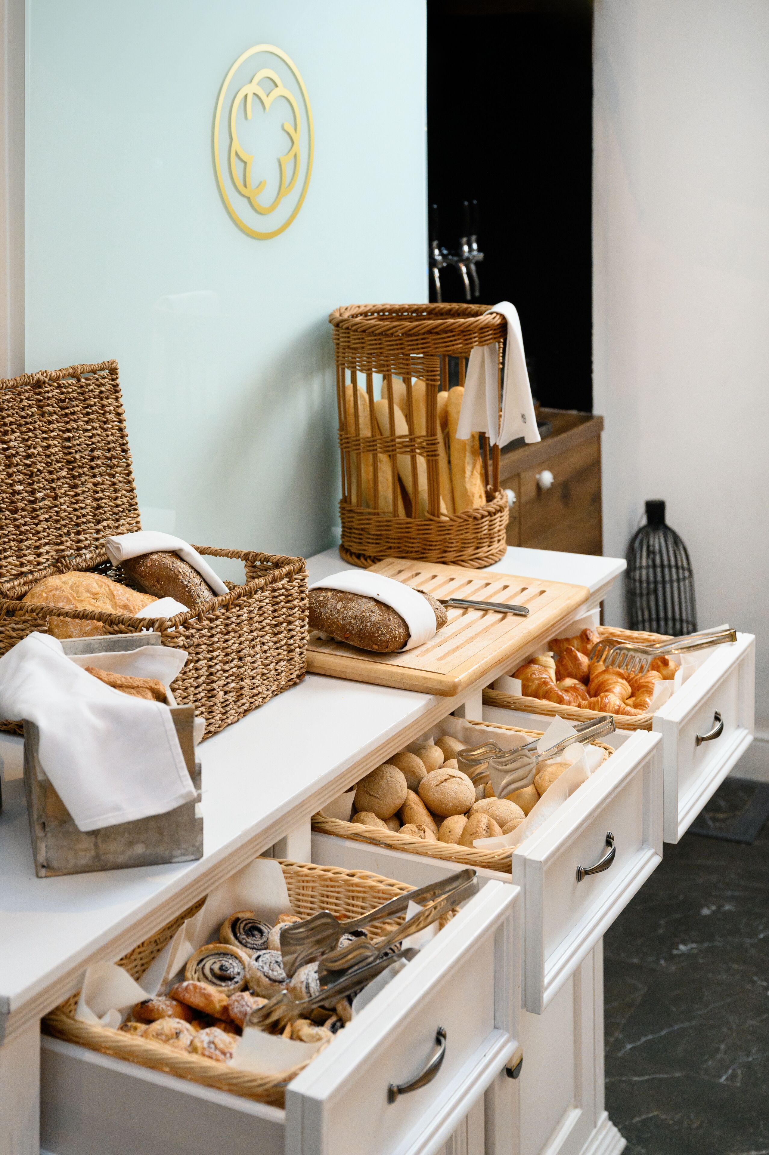 daily cooked-to-order breakfast (eur 11 per person)