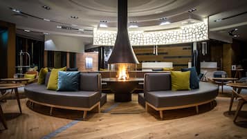 Lobby-Lounge