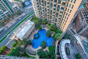 Exterior - City Nights - Standpoint Tower A (Dubai)