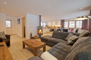 Alpehytte – superior ("Flamma" with Private Sauna) | Innvendig